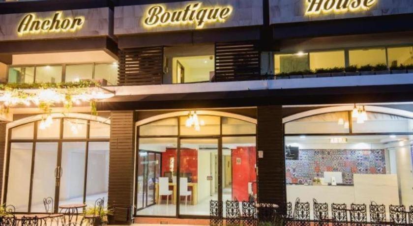 Anchor Boutique House Hotel Patong Ngoại thất bức ảnh